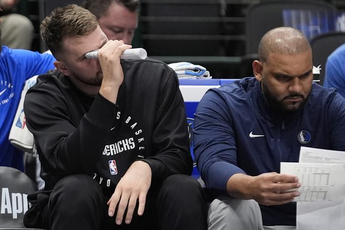 Luka Dončić se je med zadnjo pripravljalno tekmo zabaval. | Foto: Guliverimage