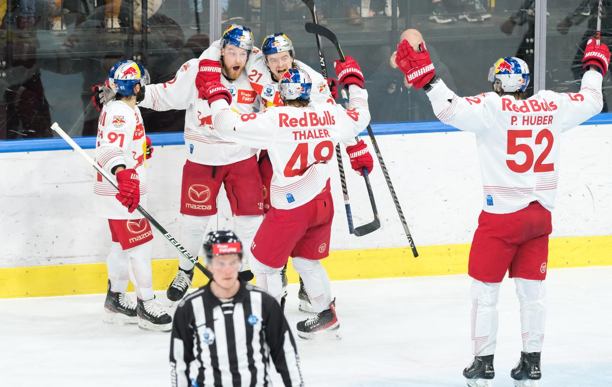 Bolzano : Red Bull Salzburg | Salzburžani so prišli do prve finalne zmage v gosteh. | Foto HCB/Vanna Antonello