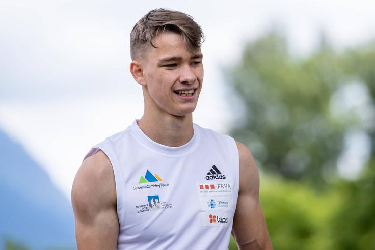 "Zagotovo so moj glavni cilj olimpijske igre v Parizu leta 2024, tako kot je to cilj večine plezalcev, saj bo tam na sporedu kombinacija balvanov in težavnosti, brez hitrosti, in kar zanima marsikoga. Je pa pred tem še nekaj stopničk." | Foto: Guliverimage/Vladimir Fedorenko