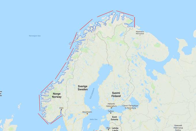 Primer: če bi kot enoto dolžine uporabili nekaj sto kilometrov dolgo ravnilo, bi ugotovili, da je dolžina obale Norveške nekje okrog 2.000 kilometrov (rdeče). Če pa bi ravnilo skrajšali na nekaj sto metrov in šli merit znova, bi morali upoštevati tudi vse fjorde in dolžina norveške obale bi se podaljšala na več kot 25.000 kilometrov (modro).  | Foto: Matic Tomšič
