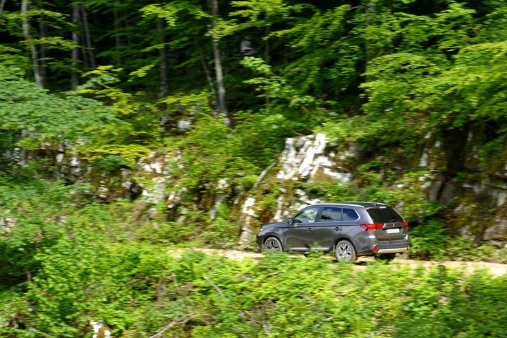 Mitsubishi outlander AWD S-AWC - test | Foto: Jure Gregorčič