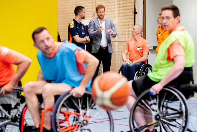 Princ Harry je ustanovitelj športnih iger Invictus Games, ki bodo maja letos na Nizozemskem. | Foto: Getty Images