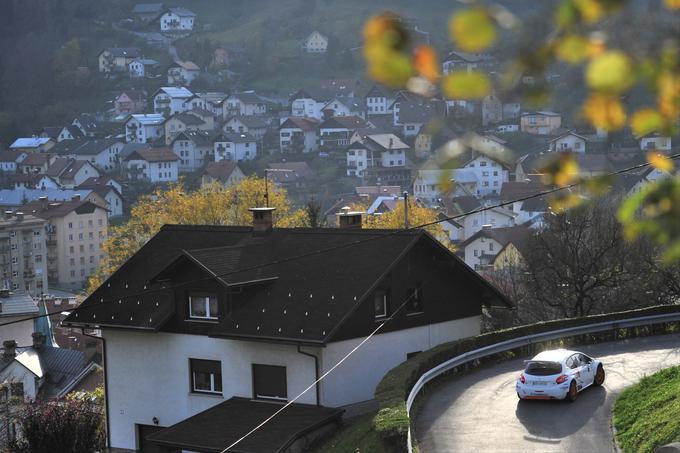 Turk je svojemu domačemu mestu privozil že dvanajsti naslov državnega prvaka Slovenije v reliju.  | Foto: Gregor Pavšič