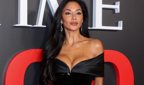 Pevka Nicole Scherzinger na 47. rojstni dan navdušila v kopalkah