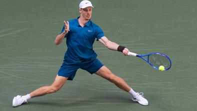 V Tokiu že prvi krog usoden za nosilce