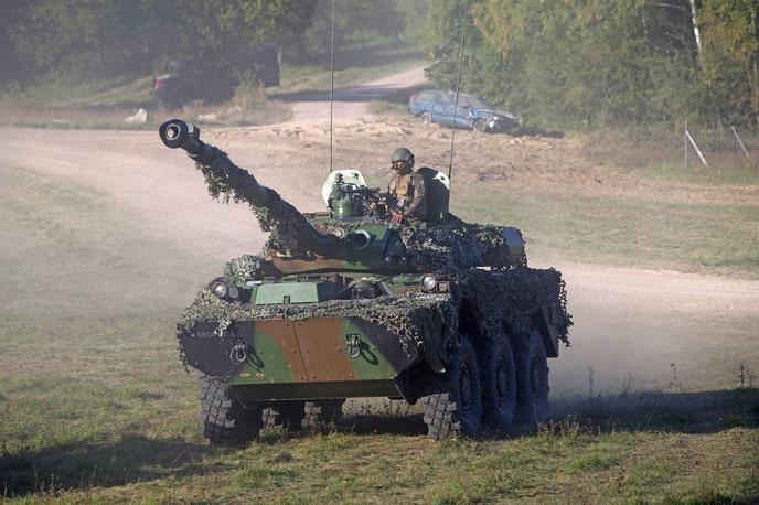 Bojno oklepno vozilo AMX 10 RC | Francosko bojno oklepno vozilo AMX-10 RC je po navedbah Ukrajincev primerno samo za podporne naloge v zaledju, ne pa tudi za spopade na fronti. | Foto Guliverimage