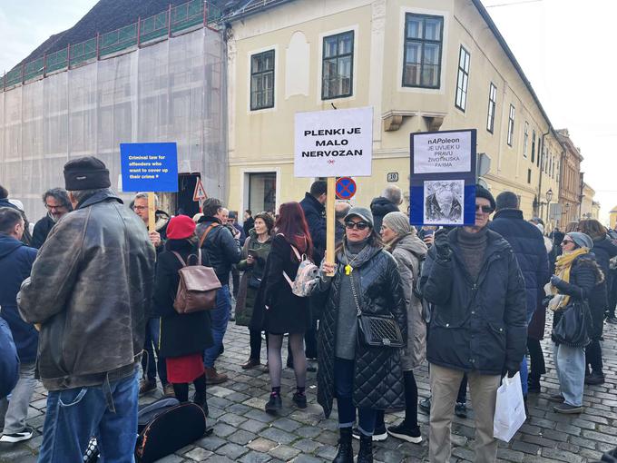 Protest novinarjev na Hrvaškem | Foto: STA