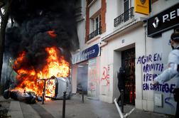 V Parizu aretirali okoli 200 protestnikov