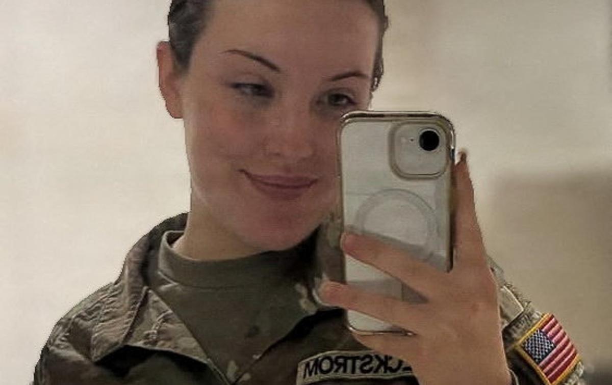 Ubita pripadnica nacionalne garde | 20-letna pripadnica nacionalne garde je umrla dan po streljanju v Washingtonu. | Foto Reuters