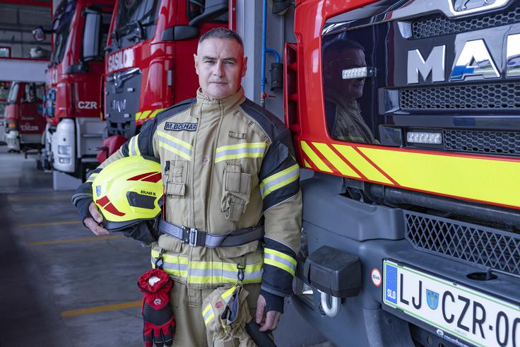 Marjan Bolhar je gasilec v Centru za zaščito in reševanje Domžale. Njegova specializacija je potapljanje, specializiran pa je tudi za reševanje na divjih vodah in reševanje iz dvocevnih predorov.  | Foto: Ana Kovač