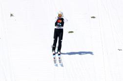 Na ekipni tekmi slavili Avstrijci, Domen Prevc mnogim paral živce