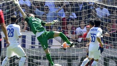 Handanović izbran med najboljših 15 na svetu