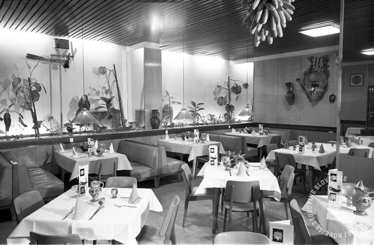 Hotel Slon, Ljubljaan, februar 1965 Notranjost Hotela Slon iz leta 1965. | Foto: Primožič, hrani: MNZS