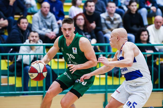 Miha Cerkvenik | Miha Cerkvenik se vrača v zmajevo gnezdo. | Foto Aleš Fevžer