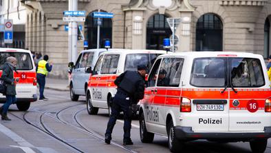 V podzemnih garažah v Švici odjeknilo več eksplozij, dve osebi sta umrli