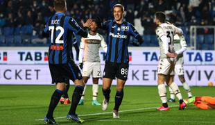 Handanovićev Inter in Milan izkoristila spodrsljaj Napolija