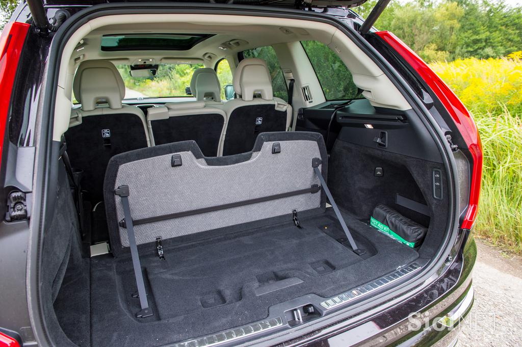 Volvo XC90 T8