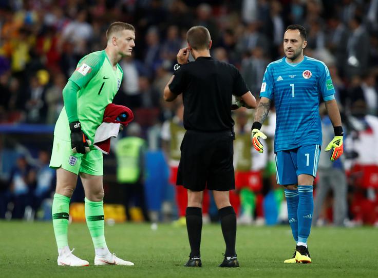 Angleški junak Jordan Pickford je pod brisačo skrival pomembne informacije.
 | Foto: Reuters