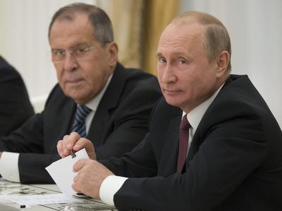 Putin ponižal Lavrova po diplomatskem sporu s Trumpom