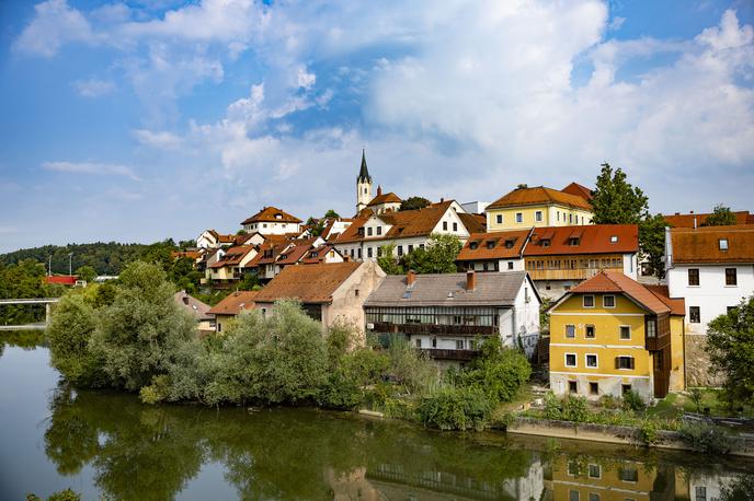 Novo mesto | O škodi poročil ni. Na fotografiji pogled na Novo mesto.  | Foto Ana Kovač