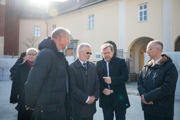 Gradnja kampusa medicinske fakultete na Vrazovem trgu poteka po časovnem planu #foto