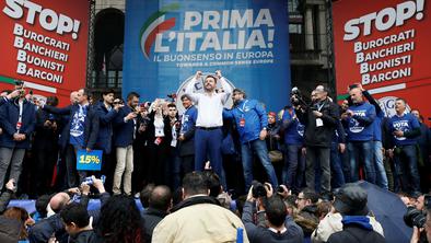 Salvinijeve ograje na meji so predstava za Italijane #analiza #foto #video
