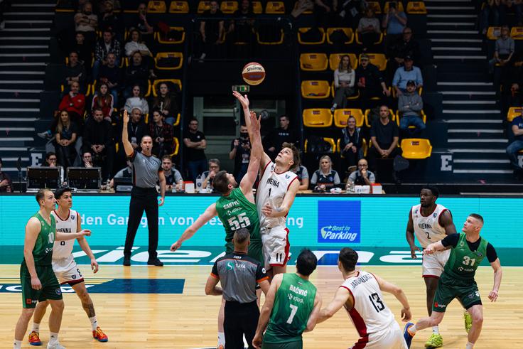 Krka je bila prekratka. | Foto: Vienna/liga ABA