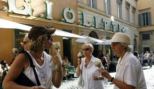 Prepoved sladoleda po polnoči razjezila milanske slaščičarje