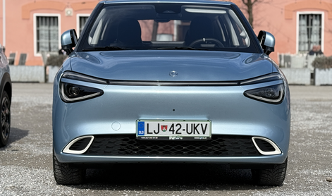 Renault s petko lovi kitajskega boxa: je razred najmanjših v Sloveniji že nared za elektriko?