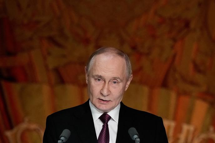 Vladimir Putin | Čeprav uradni načrt Putinovega leta še ni bil predstavljen, je najverjetnejša poti skozi Turčijo in Srbijo. | Foto Reuters