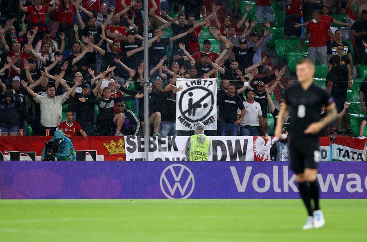 Madžarski navijači so se jasno izrazili glede gibanja LGBT. | Foto: Guliverimage/Vladimir Fedorenko