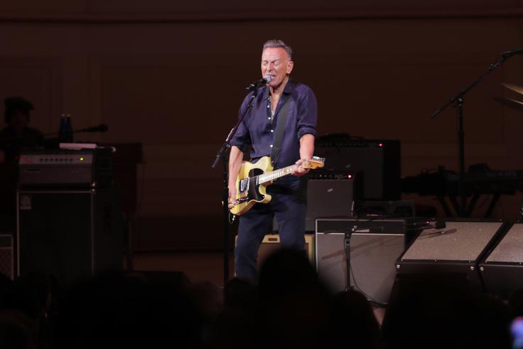 Še vedno aktivni 75-letni rocker Bruce Springsteen je zasedel petnajsto mesto. | Foto: Guliverimage
