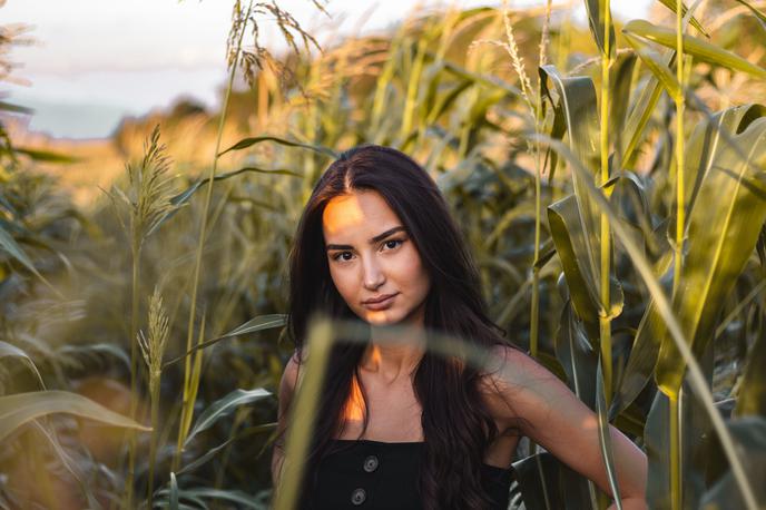 ženska, dekle, poletje, jesen | Foto Pexels