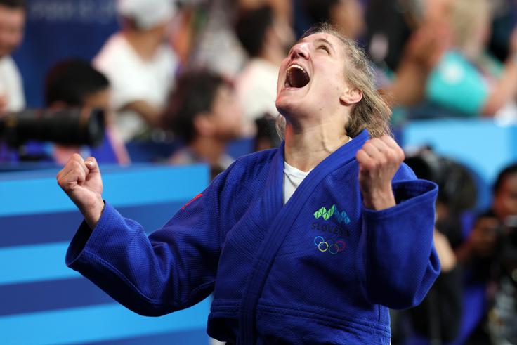 Nepopisljivo veselje olimpijske prvakinje. | Foto: www.alesfevzer.com