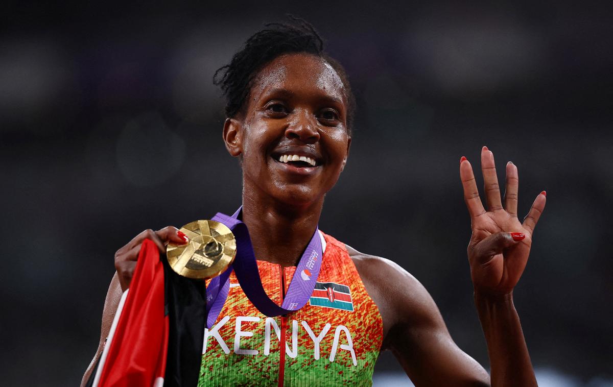 Faith Kipyegon | Kenijka Faith Kipyegon je osvojila še četrti naslov svetovne prvakinje v teku na 1.500 m. | Foto Reuters