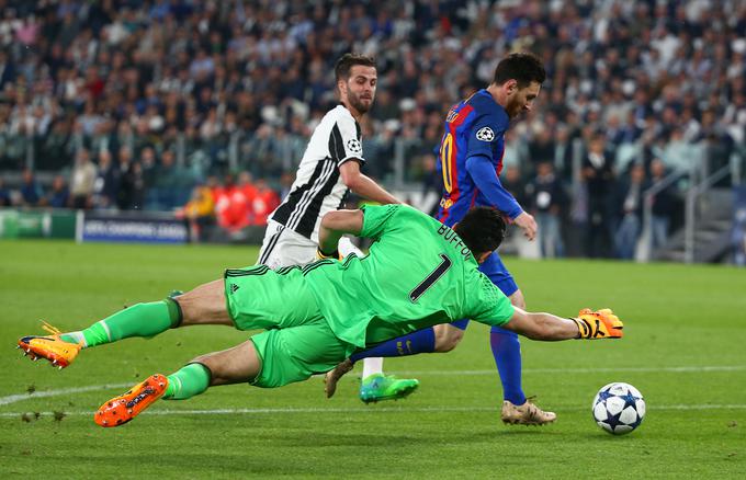 Gianlugi Buffon je bil nepremagan kar na sedmih od devetih evropskih tekem v tej sezoni. | Foto: Reuters