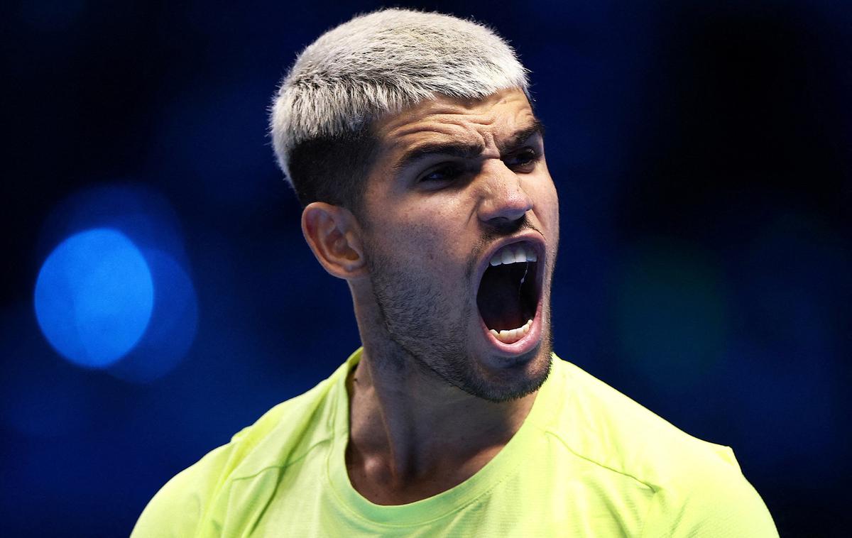 Carlos Alcaraz | Carlos Alcaraz je v treh nizih odpravil Američana Taylorja Fritza. | Foto Reuters