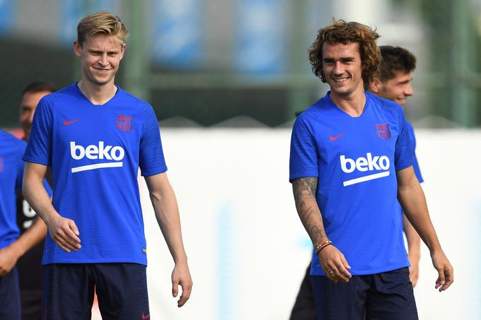 Barcelona je za Frenkieja de Jonga odštela 75, za Antoina Griezmanna pa 120 milijonov evrov. | Foto: Getty Images