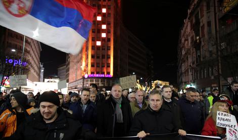 Srbski študenti zahtevajo predčasne volitve