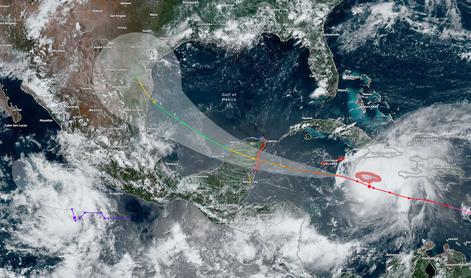 Orkan Beryl opustošil Jamajko, zdaj divja proti Mehiki #video