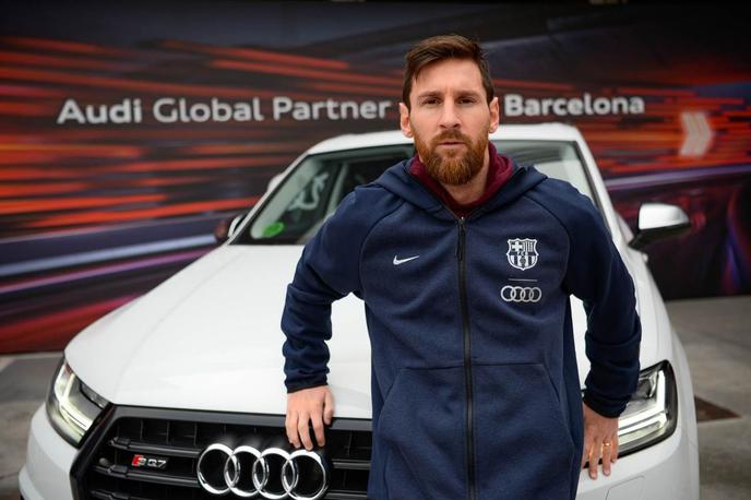 Audi Barcelona | Lionel Messi pred sponzorskim audijem SQ7. Audi je za pokroviteljstvo kluba letno plačal pet milijonov evrov. | Foto Audi