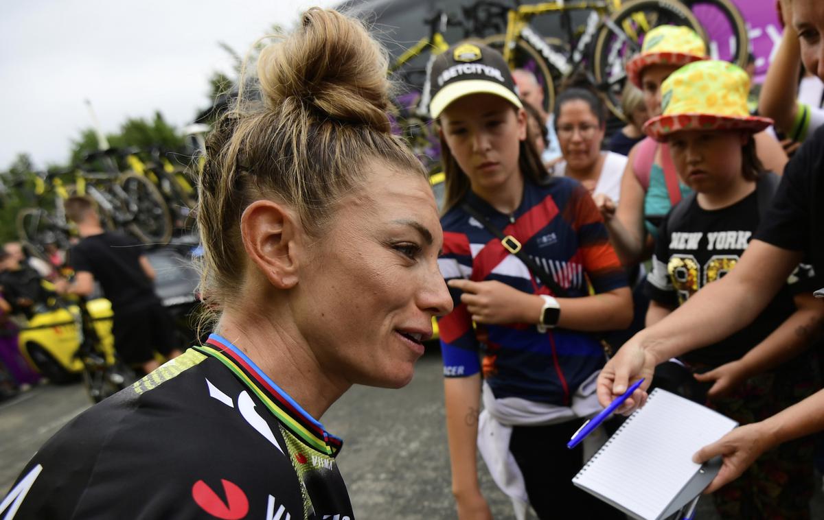 Pauline Ferrand-Prevot | Pauline Ferrand-Prevot je tik pred zmago na ženski Dirki po Franciji.  | Foto Guliverimage