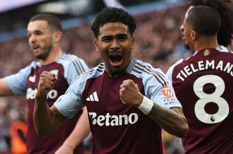 Aston Villa nadigrala Newcastle, Manchester City zmagal v Liverpoolu