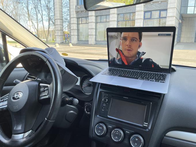 Tudi pogovore s tovarniškimi vozniki danes opravljamo le še virtualno. To je Thierry Neuville, ta konec tedna predvidoma prvi adut moštva Hyundai. | Foto: Gregor Pavšič