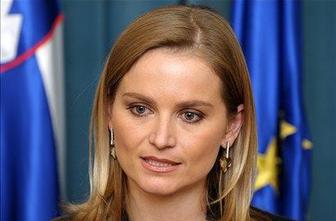 Za SDS tranzicijska levica z "izbrisanimi" ustvarja nove volivce