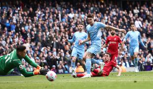 Na derbiju brez zmagovalca, delitev točk med Manchester Cityjem in Liverpoolom