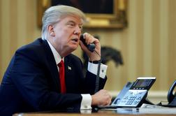Trump obtožbe o povezavah z Rusi označil za teorijo zarote