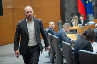 Ovadeni poslanci NSi: to so novi podatki