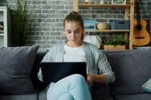 ženska, dekle, delo, prenosnik