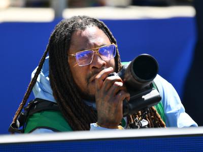 Marshawn Lynch na nogometnem SP v vlogi fotografa